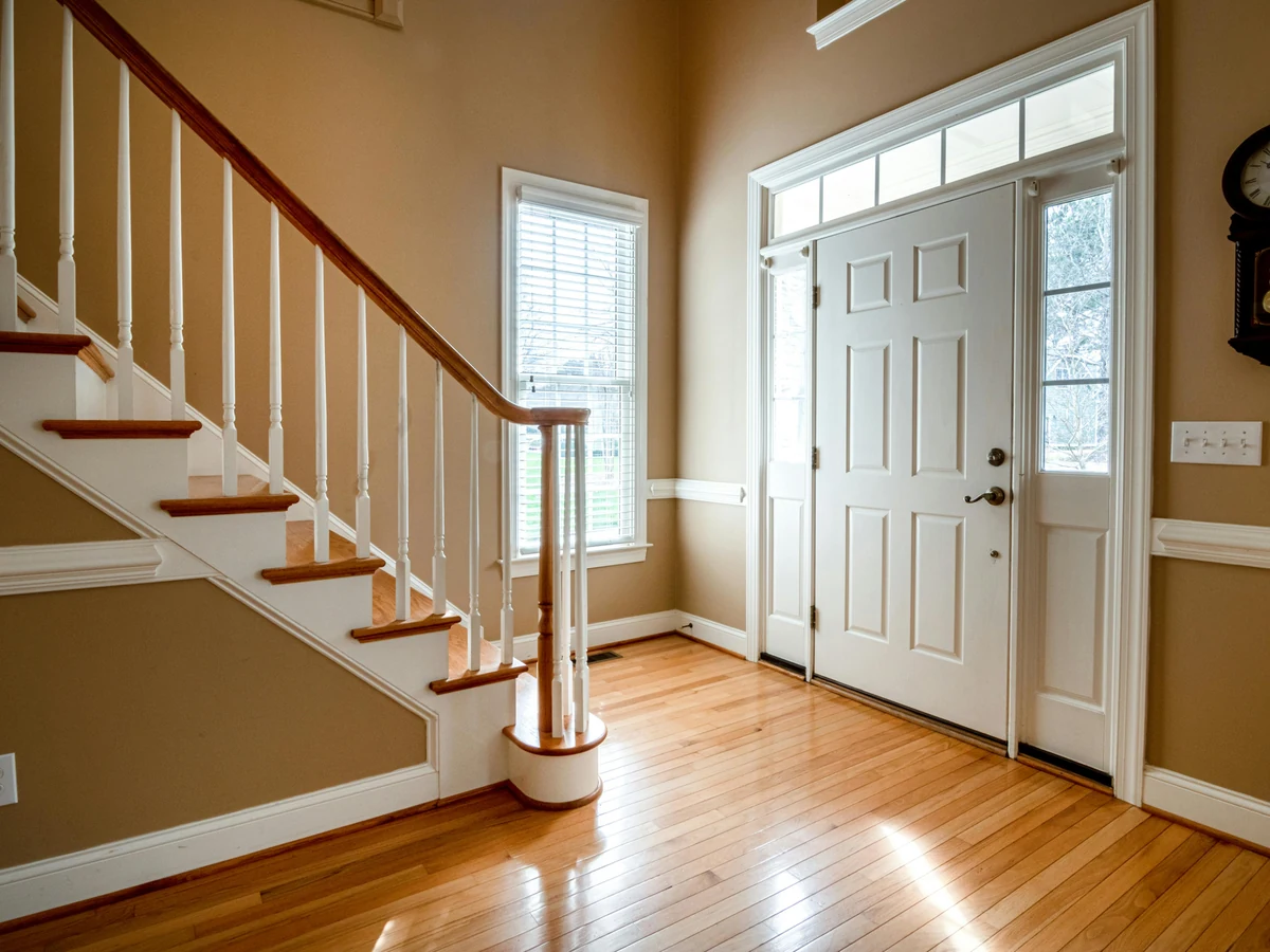 Traditional hallway and staircase painting in Cheltenham by Cheltenham Decorators